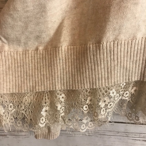 Lane Bryant Oatmeal Light Sweater w/Lace Trim - Picture 3 of 6
